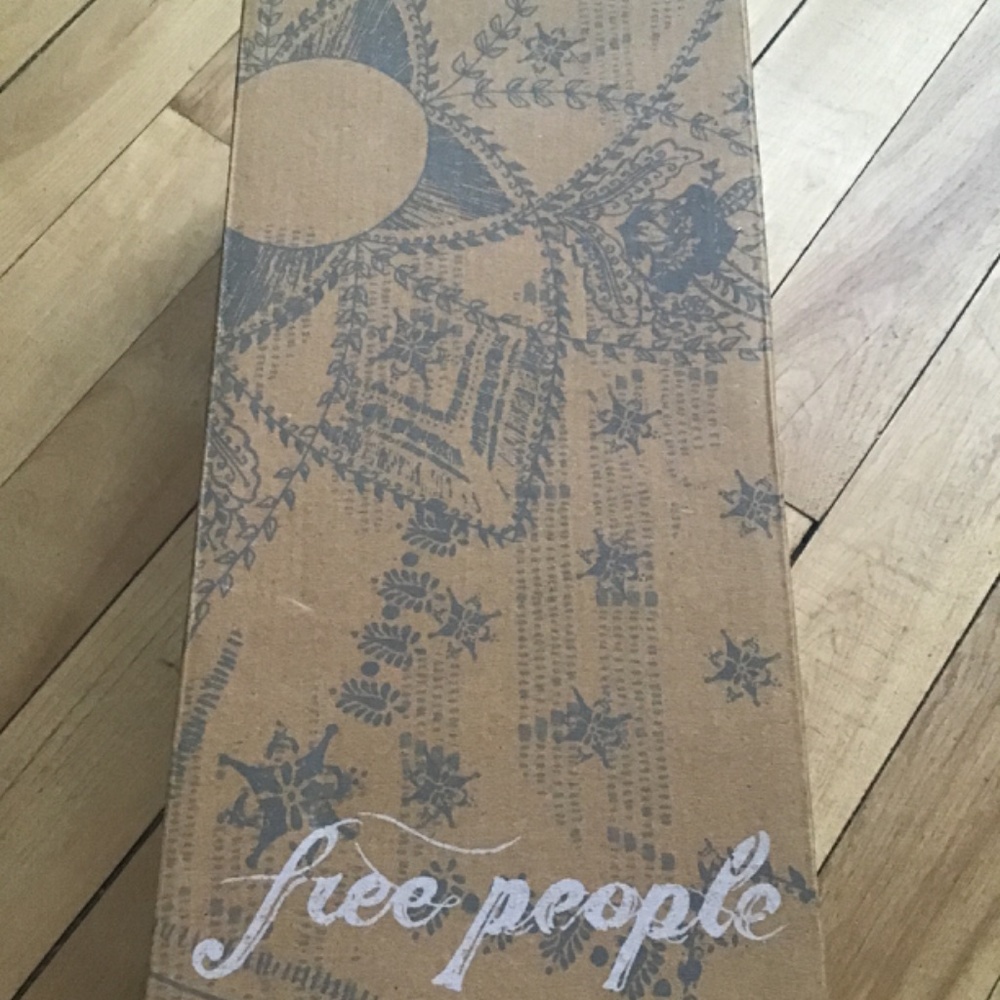 Free People sandals - Picture 9 of 9